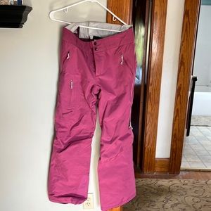 Women’s Patagonia Gore-Tex insulated ski pants.